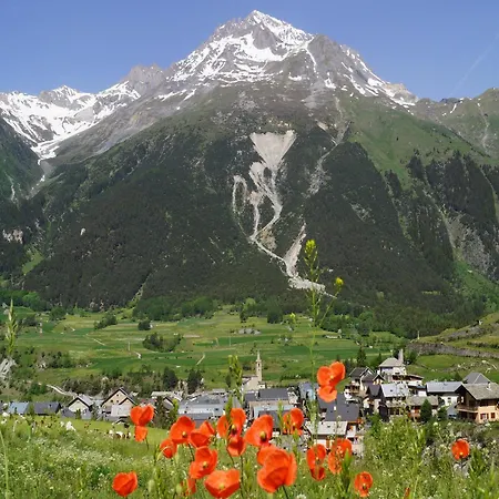 For 6 People In Appartamento Val Cenis