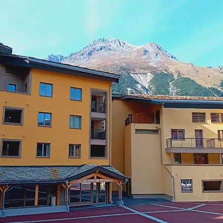 For 6 People In * Val Cenis